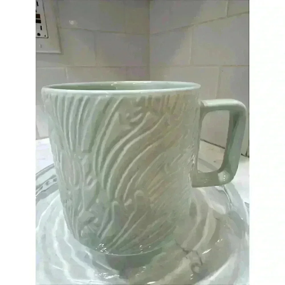 2022 Starbucks Light Green Mint Jade Leaf Marble Embossed Spring Limited 14 oz